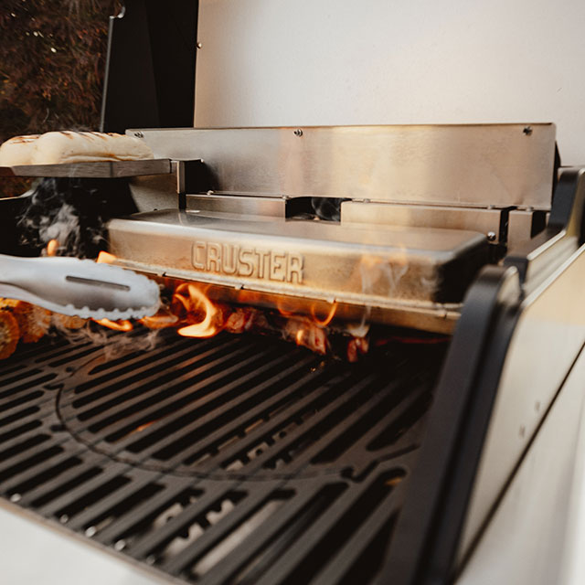 Enders Uniq Pro 3 IK Cruster Gas Barbecue