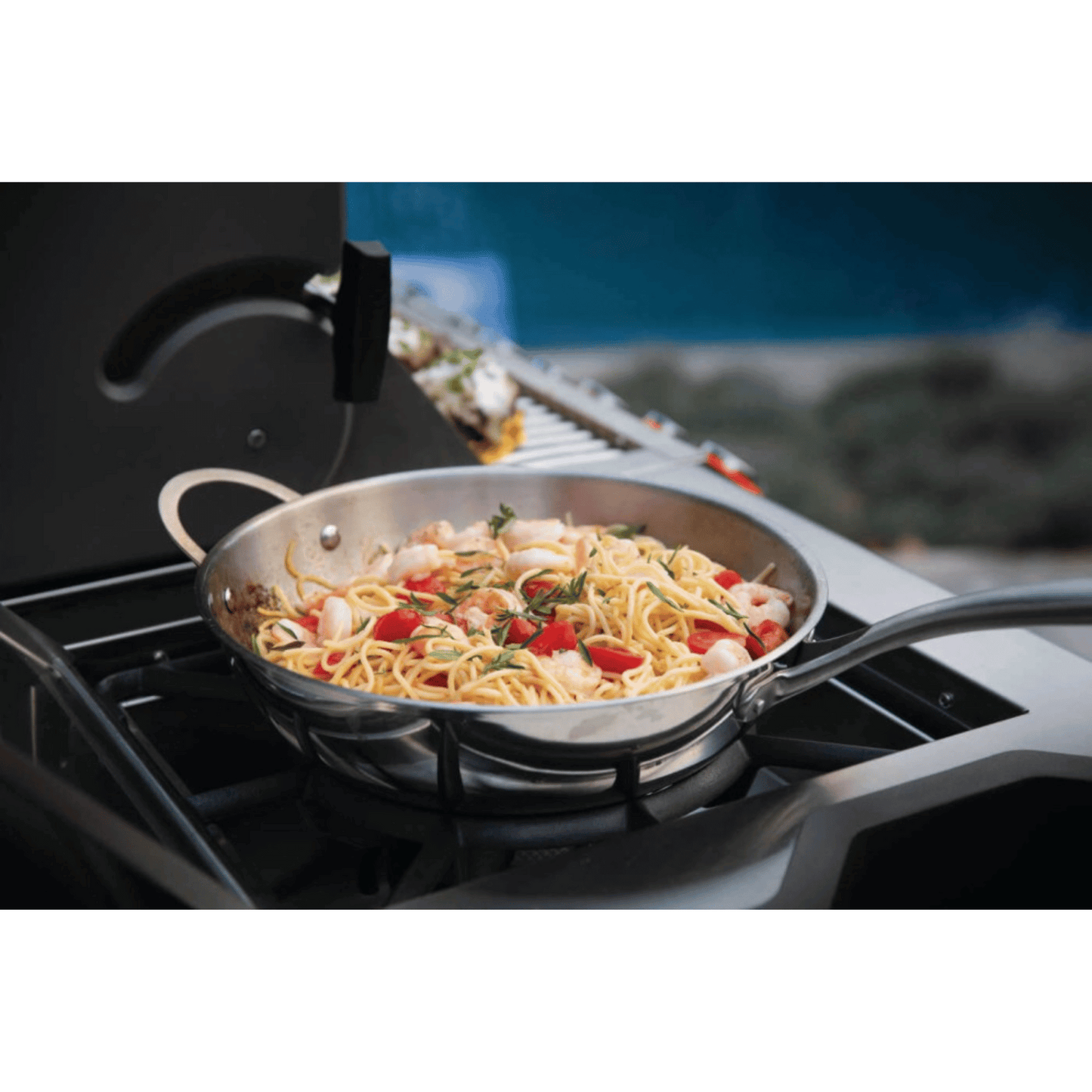 Napoleon Prestige PRO™ 825 RSBI Premium Freestanding Gas Grill with Power Side Burner, Infrared Rear & Bottom Burners