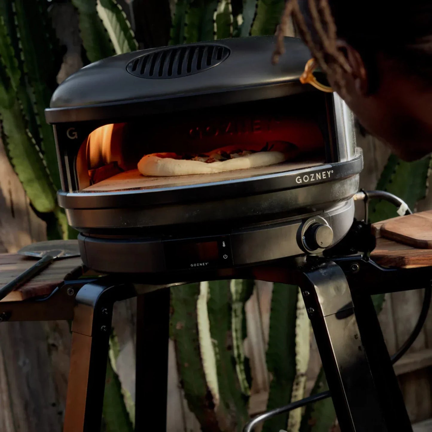 Gozney Arc Off-Black Outdoor Propane Gas Freestanding Pizza Oven Bundle