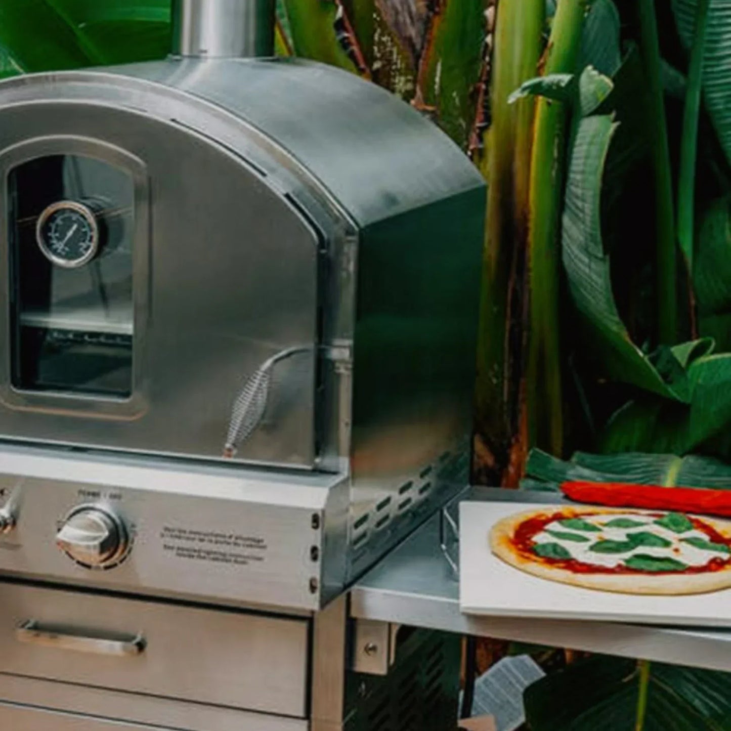 Summerset Outdoor Freestanding Gas Pizza Oven