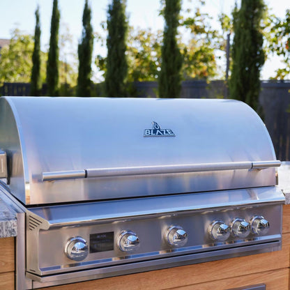 Blaze LTE PRO 32-Inch 4-Burner Built-in Gas Grill w/ Digital Temperature Screen & Rear Infrared Burner